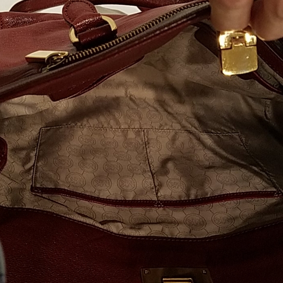 New Michael Kors satchel tote handbag red leather - Picture 11 of 11